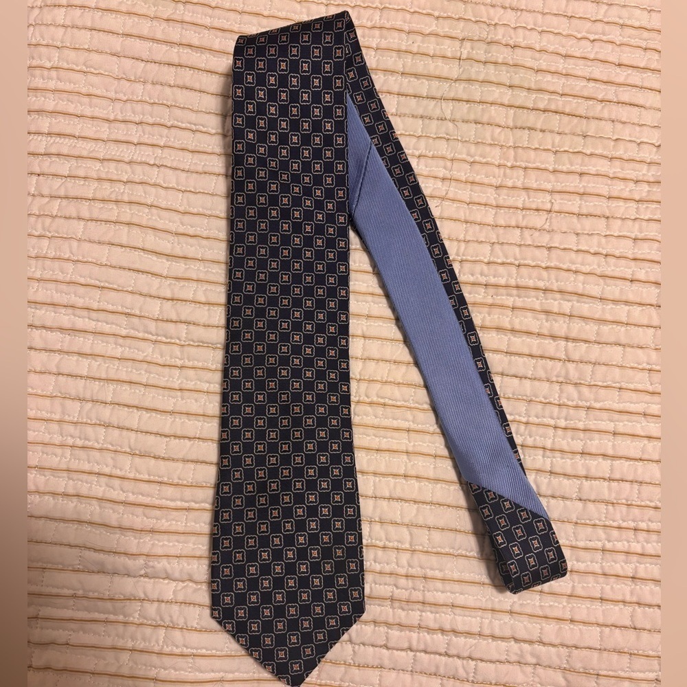 Tommy Hilfiger Navy Blue 100% Silk Tie Mens Classic Designer Necktie